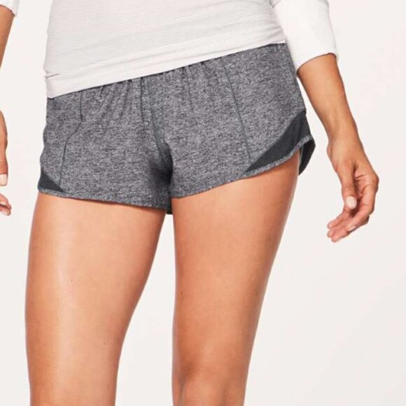 Lululemon Hotty Hot Short II *2.5" Heather Lux Multi Black / Heathered Black - Picture 9 of 9